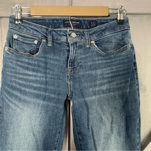 Lucky brand womens low rise boot lolita size‎ 8/29R medium dark wash - Picture 3 of 9